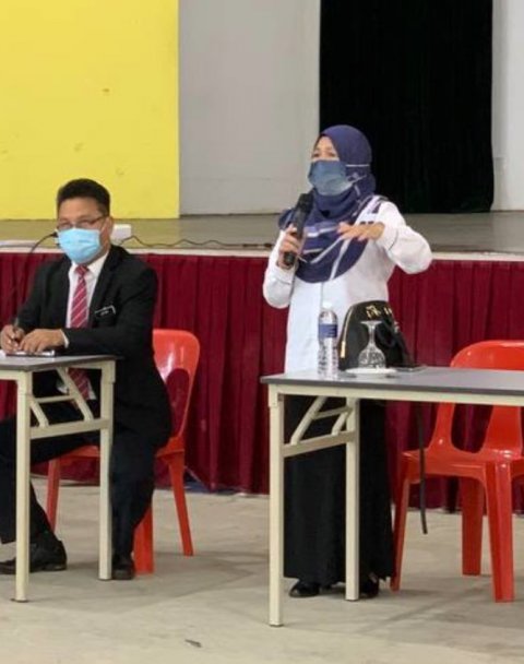 Lawatan Kerja Rasmi Oleh Pengarah Pendidikan Negeri Sarawak Dr Norisah Binti Suhaili 